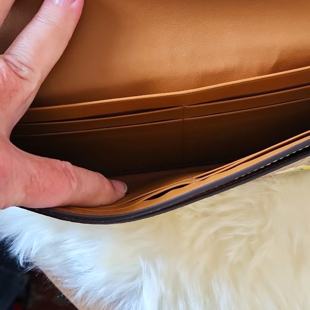 NWOT Coach Daisy Signature Khaki Long Envelope Wallet 🌼🎁 - Picture 9 of 16